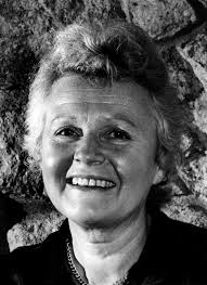 Einan, Ellen