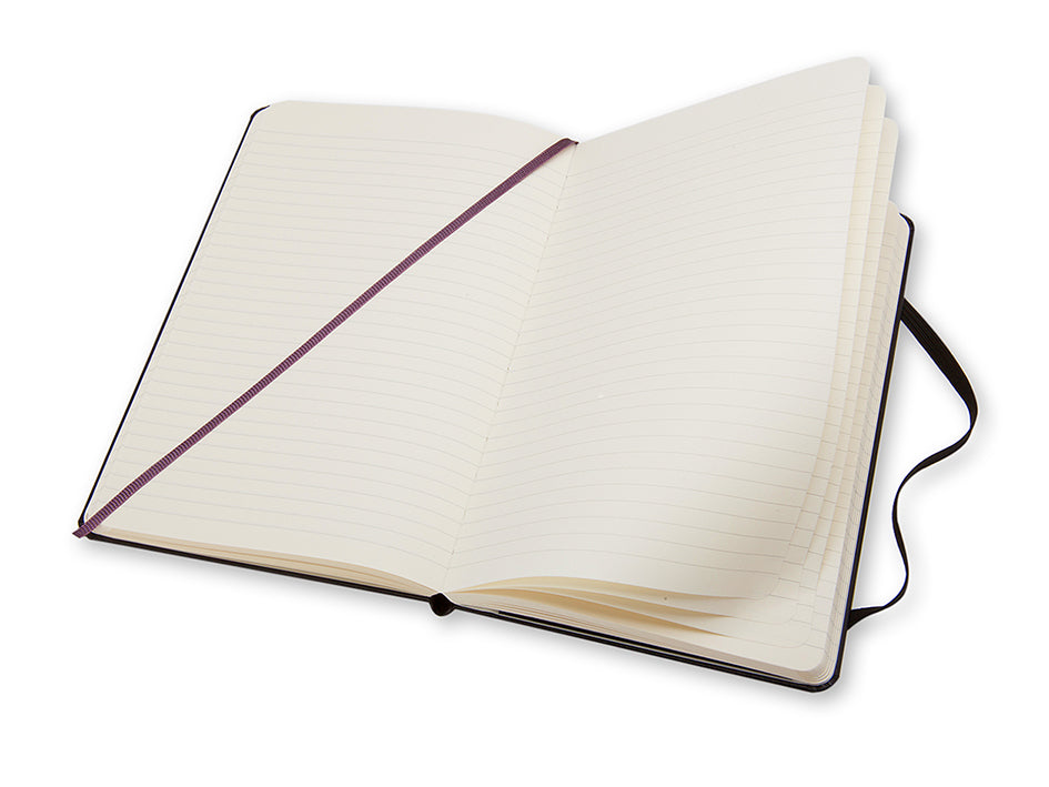 Ruled notebook. Linjert. Stort format. Moleskine