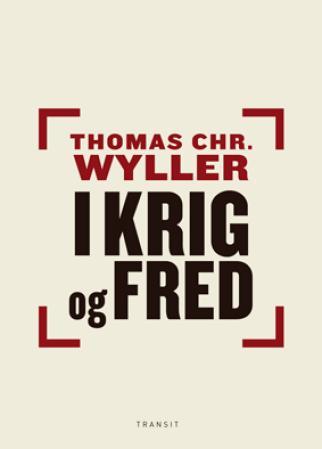 I krig og fred: essays